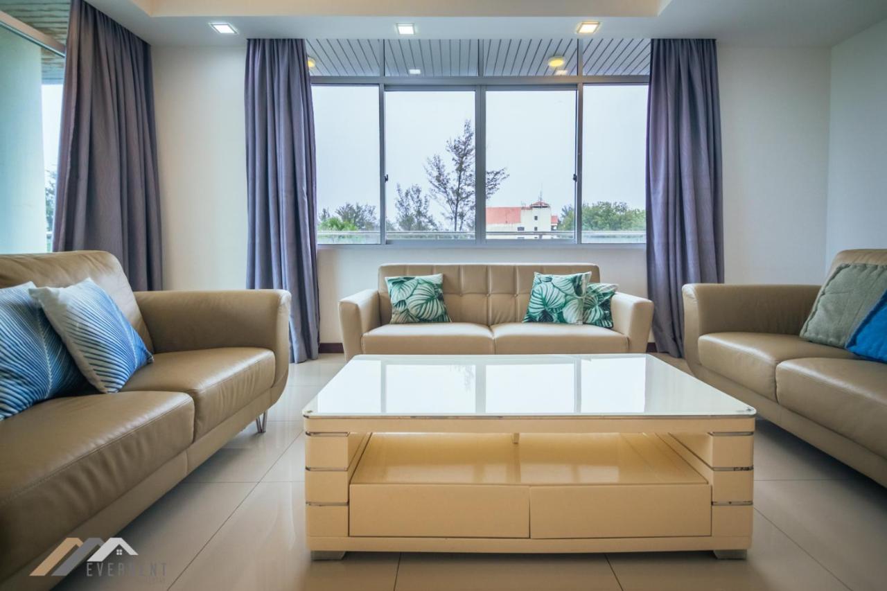 Bay Resort By Evernent Miri Exterior foto
